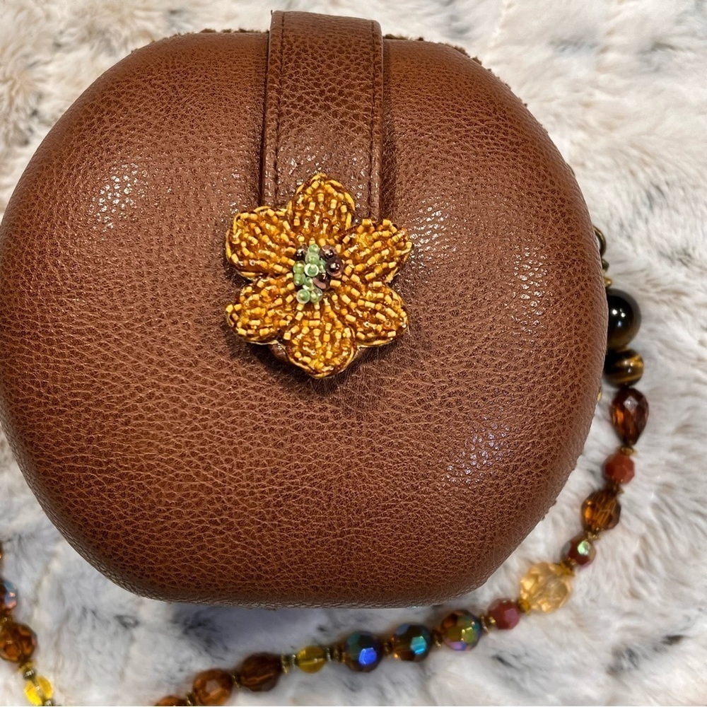 Mary Francis Bee Happy Beaded Crystal Jeweled Bumblebee Bag - Picture 3 of 16